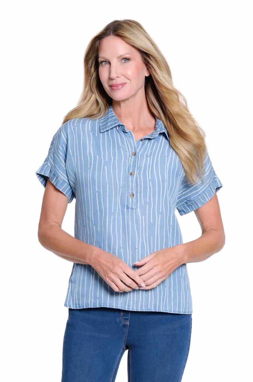 NEW MULTIPLES twill and print denim popover top in light indigo